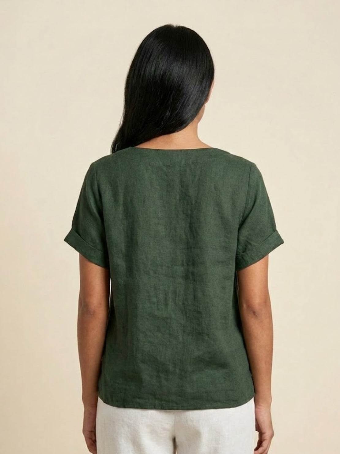 Sierra | Women's Relaxed Scoop Neck Button Detail Short Sleeve Top