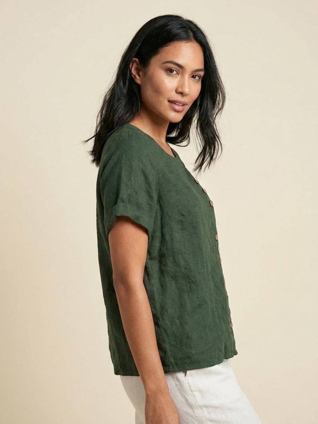 Sierra | Women's Relaxed Scoop Neck Button Detail Short Sleeve Top