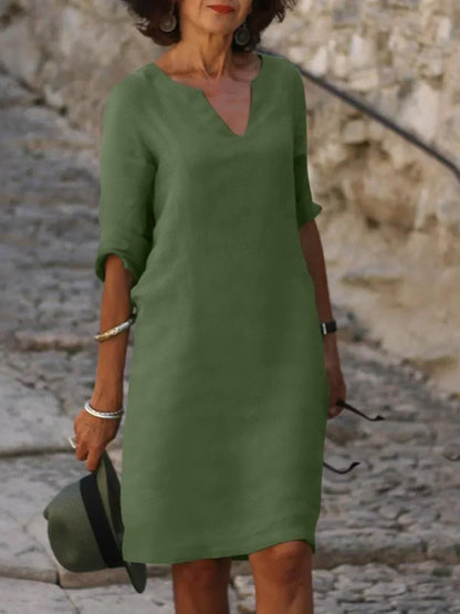 Bella | Refined Dress with V-Neck