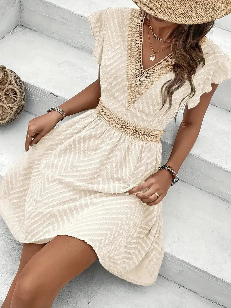 Scarlett | Refined Sweetheart Neckline Dress