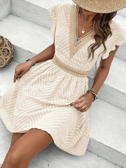 Scarlett | Refined Sweetheart Neckline Dress