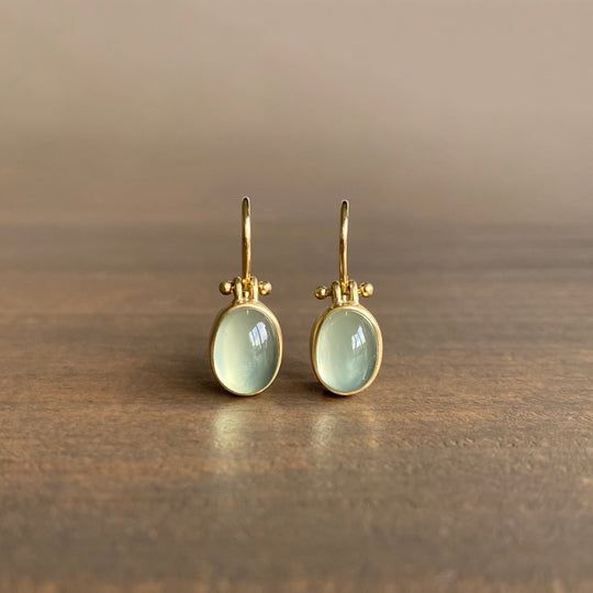 Christy | Retro Green Moonstone Earrings